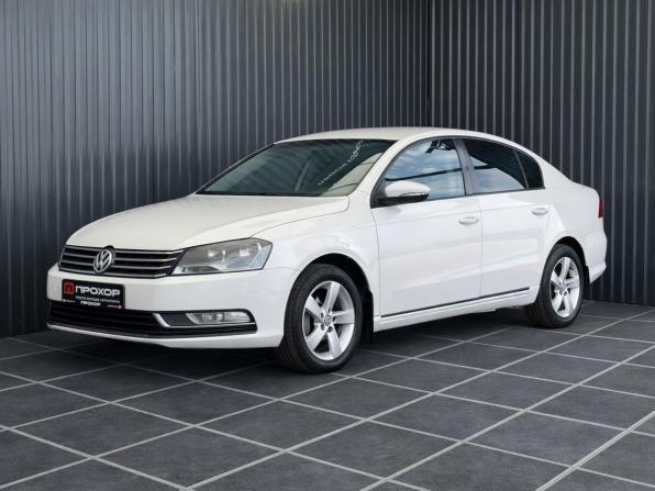 Volkswagen Passat B7 с пробегом 2012 года, цена 747 000 рублей, 330000 км, седан, Автокод Объявления