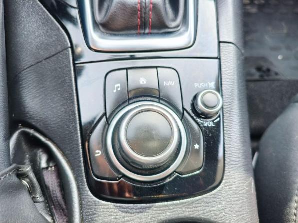 Mazda 3 III (BM) с пробегом 2014 года, цена 999 000 рублей, 228391 км, седан, Автокод Объявления
