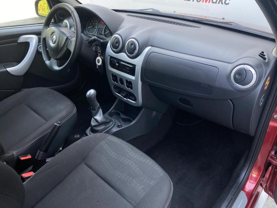 Renault Sandero I Тюмень  - изображение 10