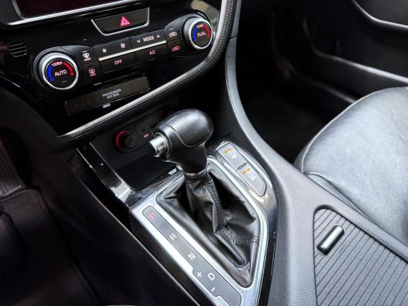 Kia Optima III Рестайлинг с пробегом 2014 года, цена 1 495 000 рублей, 127106 км, седан, Автокод Объявления