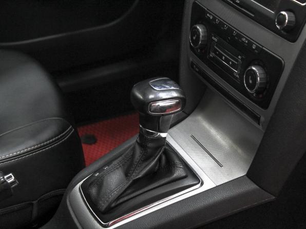 Skoda Octavia II (A5) Рестайлинг с пробегом 2012 года, цена 789 900 рублей, 175000 км, лифтбек, Автокод Объявления