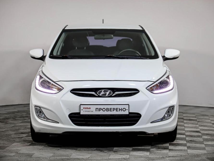 Hyundai Solaris I Санкт-Петербург  - изображение 2