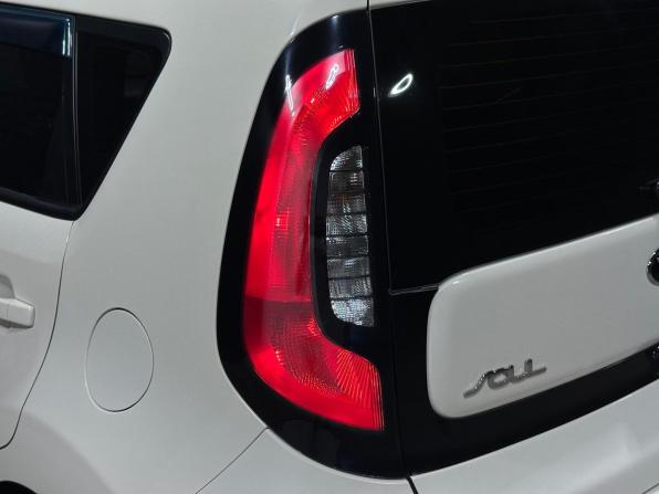 Kia Soul II Рестайлинг с пробегом 2017 года, цена 1 345 000 рублей, 170520 км, хэтчбек, Автокод Объявления