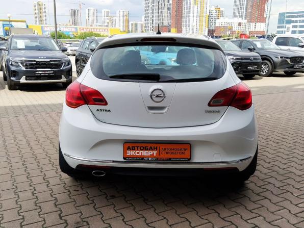 Opel Astra J с пробегом 2012 года, цена 829 000 рублей, 102000 км, хэтчбек, Автокод Объявления