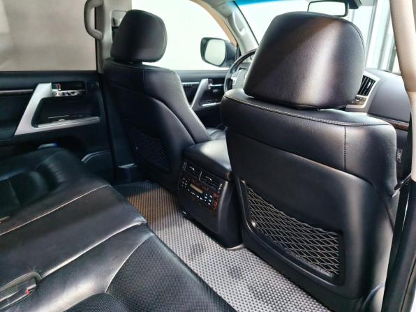 Toyota Land Cruiser 200 Series Рестайлинг 1 с пробегом 2014 года, цена 4 100 000 рублей, 230529 км, внедорожник, Автокод Объявления