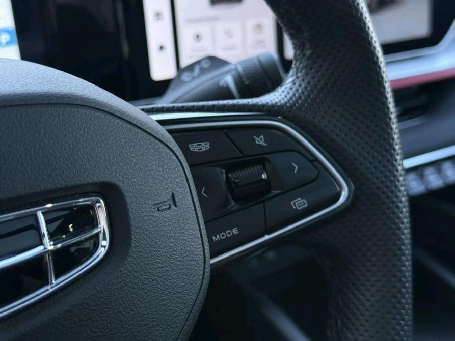 Geely Coolray I Рестайлинг Волгоград  - изображение 12