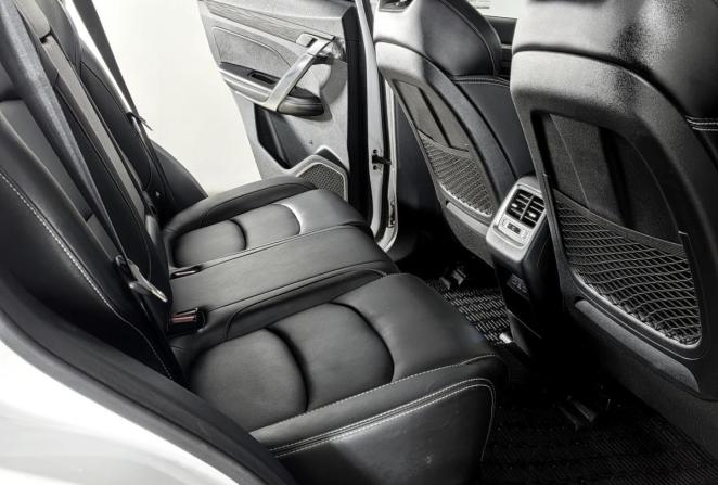 Geely Atlas Pro с пробегом 2023 года, цена 1 970 000 рублей, 92561 км, внедорожник, Автокод Объявления