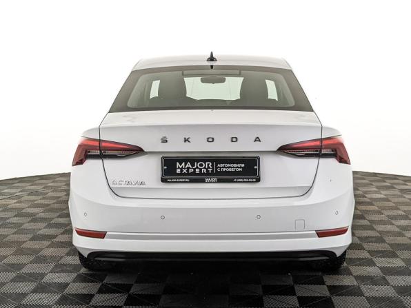 Skoda Octavia IV (A8) с пробегом 2021 года, цена 2 415 000 рублей, 73007 км, лифтбек, Автокод Объявления