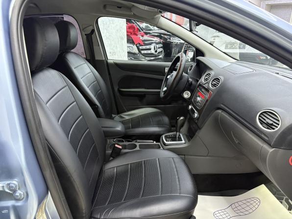 Ford Focus II с пробегом 2008 года, цена 519 000 рублей, 301130 км, седан, Автокод Объявления