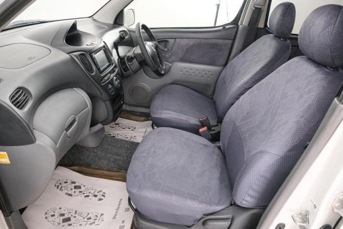 Toyota FunCargo с пробегом 2001 года, цена 459 000 рублей, 420000 км, компактвэн, Автокод Объявления