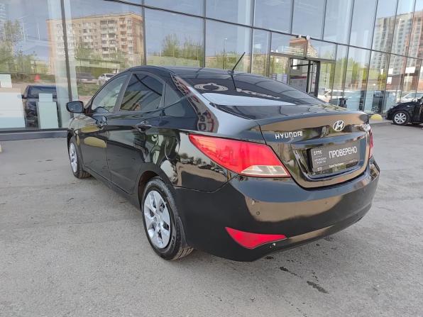 Hyundai Solaris I Рестайлинг с пробегом 2014 года, цена 399 800 рублей, 260000 км, седан, Автокод Объявления