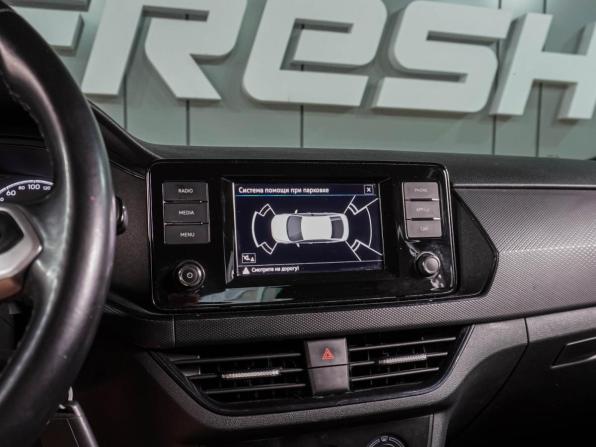 Volkswagen Polo VI с пробегом 2020 года, цена 1 319 000 рублей, 129687 км, лифтбек, Автокод Объявления