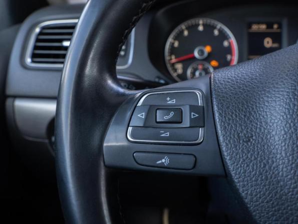 Volkswagen Jetta VI с пробегом 2011 года, цена 739 000 рублей, 217005 км, седан, Автокод Объявления