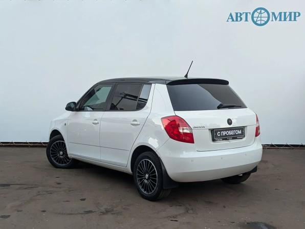Skoda Fabia II Рестайлинг с пробегом 2014 года, цена 819 000 рублей, 85546 км, хэтчбек, Автокод Объявления