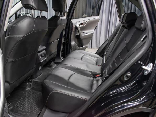 Toyota RAV4 V (XA50) с пробегом 2020 года, цена 3 649 000 рублей, 105000 км, внедорожник, Автокод Объявления