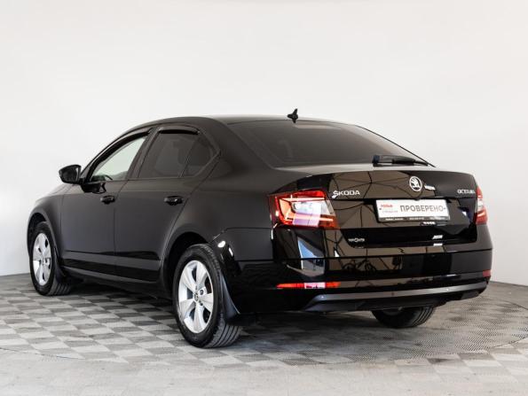 Skoda Octavia III (A7) Рестайлинг с пробегом 2019 года, цена 1 599 000 рублей, 159035 км, лифтбек, Автокод Объявления