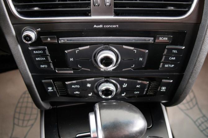 Audi A4 IV (B8) Рестайлинг с пробегом 2012 года, цена 1 199 000 рублей, 254000 км, седан, Автокод Объявления