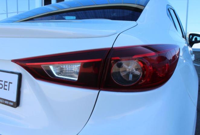 Mazda 3 III (BM) с пробегом 2015 года, цена 1 280 000 рублей, 123428 км, седан, Автокод Объявления