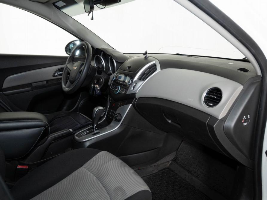 Chevrolet Cruze I Казань  - изображение 6