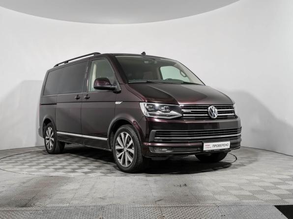 Volkswagen Multivan T6 с пробегом 2017 года, цена 3 480 000 рублей, 209487 км, минивэн, Автокод Объявления