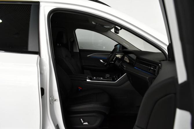 JETOUR X90 PLUS с пробегом 2023 года, цена 2 870 000 рублей, 2050 км, внедорожник, Автокод Объявления