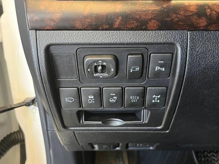 Toyota Land Cruiser 200 Series Рестайлинг 1 Челябинск  - изображение 17