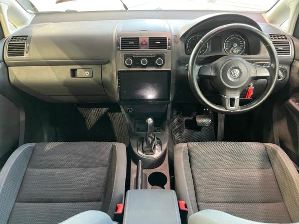 Volkswagen Touran I Рестайлинг 2 с пробегом 2011 года, цена 760 300 рублей, 133075 км, компактвэн, Автокод Объявления