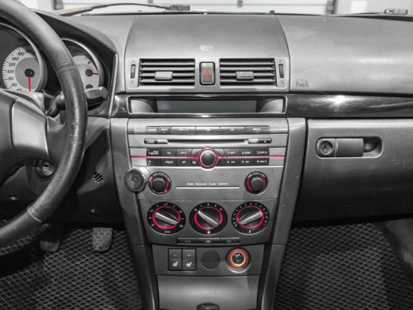 Mazda 3 I (BK) Рестайлинг с пробегом 2007 года, цена 577 663 рубля, 194719 км, седан, Автокод Объявления