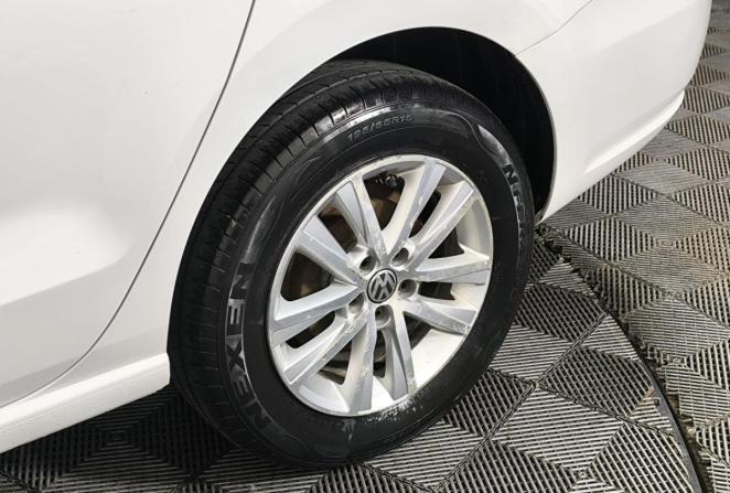 Volkswagen Polo V с пробегом 2013 года, цена 670 000 рублей, 150232 км, седан, Автокод Объявления