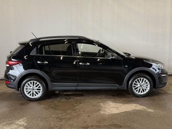 Kia Rio IV с пробегом 2019 года, цена 1 520 000 рублей, 98380 км, хэтчбек, Автокод Объявления