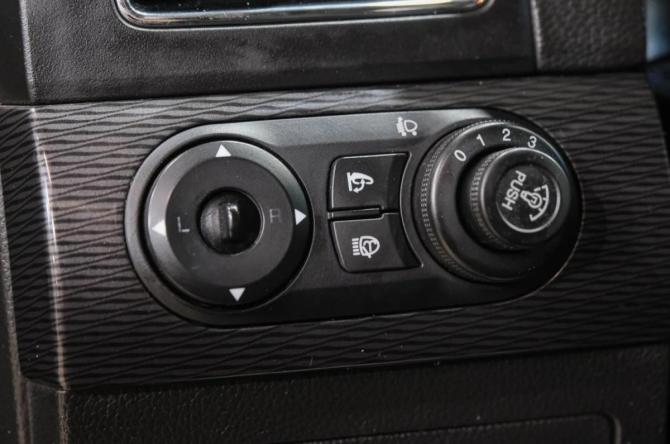 Chevrolet Captiva I Рестайлинг 2 с пробегом 2014 года, цена 1 809 000 рублей, 145000 км, внедорожник, Автокод Объявления