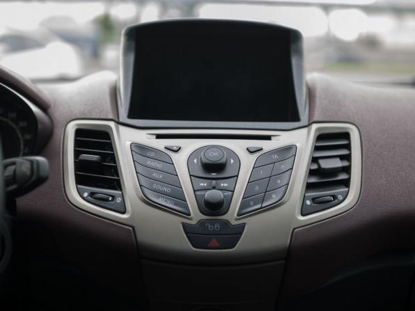 Ford Fiesta Mk6 с пробегом 2009 года, цена 530 000 рублей, 137668 км, хэтчбек, Автокод Объявления