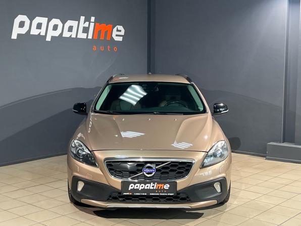Volvo V40 II с пробегом 2013 года, цена 1 250 000 рублей, 157813 км, хэтчбек, Автокод Объявления