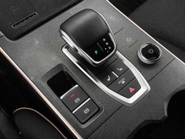 Omoda C5 I Рестайлинг с пробегом 2024 года, цена 1 805 000 рублей, 24141 км, внедорожник, Автокод Объявления