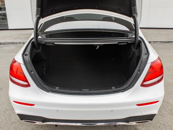 Mercedes-Benz E-Класс V (W213 S213 C238) с пробегом 2019 года, цена 3 349 000 рублей, 90847 км, седан, Автокод Объявления