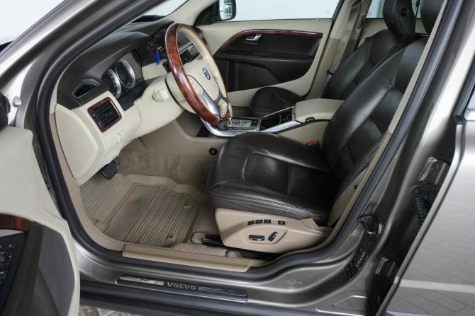 Volvo XC70 II с пробегом 2011 года, цена 1 460 000 рублей, 264283 км, универсал, Автокод Объявления