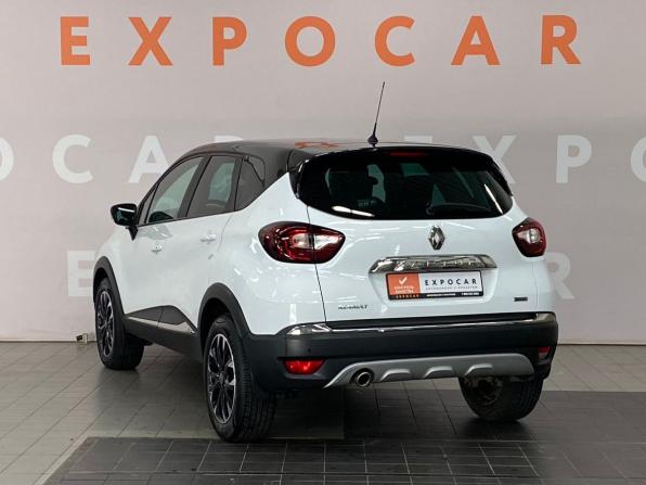 Renault Kaptur I с пробегом 2017 года, цена 1 499 000 рублей, 143679 км, внедорожник, Автокод Объявления