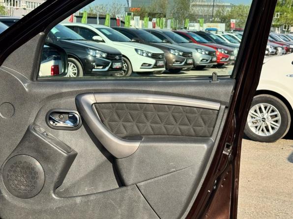Renault Duster I Рестайлинг с пробегом 2015 года, цена 1 299 000 рублей, 116285 км, внедорожник, Автокод Объявления