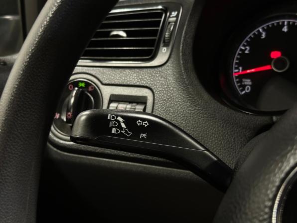 Volkswagen Polo V Рестайлинг с пробегом 2016 года, цена 1 100 000 рублей, 126316 км, седан, Автокод Объявления