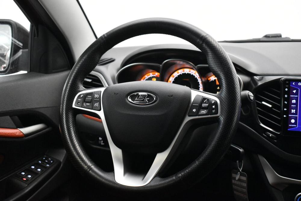 Lada (ВАЗ) Vesta I Москва  - изображение 9