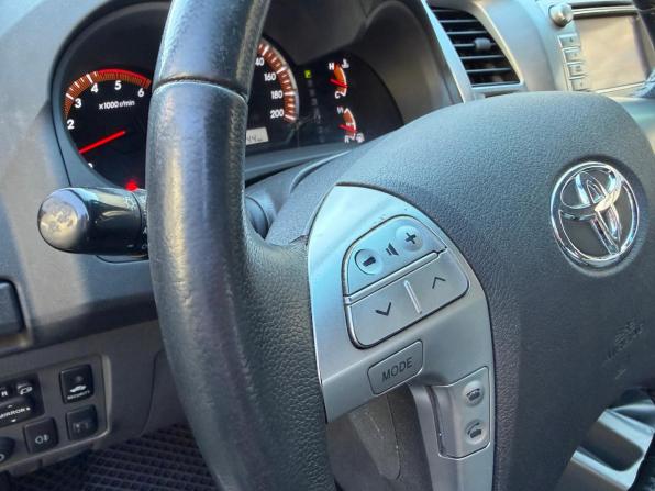Toyota Hilux VII Рестайлинг с пробегом 2012 года, цена 2 399 000 рублей, 135000 км, пикап, Автокод Объявления