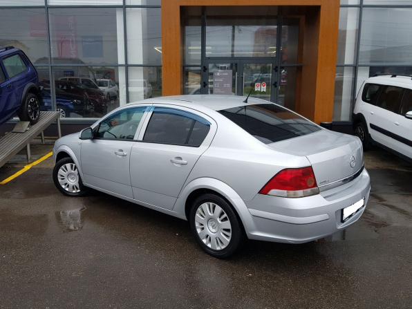 Opel Astra H Рестайлинг с пробегом 2010 года, цена 499 000 рублей, 333714 км, седан, Автокод Объявления