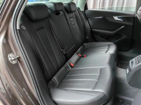 Audi A4 V (B9) с пробегом 2017 года, цена 2 199 000 рублей, 115228 км, седан, Автокод Объявления