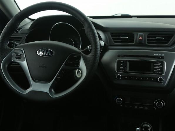 Kia Rio III Рестайлинг с пробегом 2017 года, цена 1 155 000 рублей, 121000 км, седан, Автокод Объявления