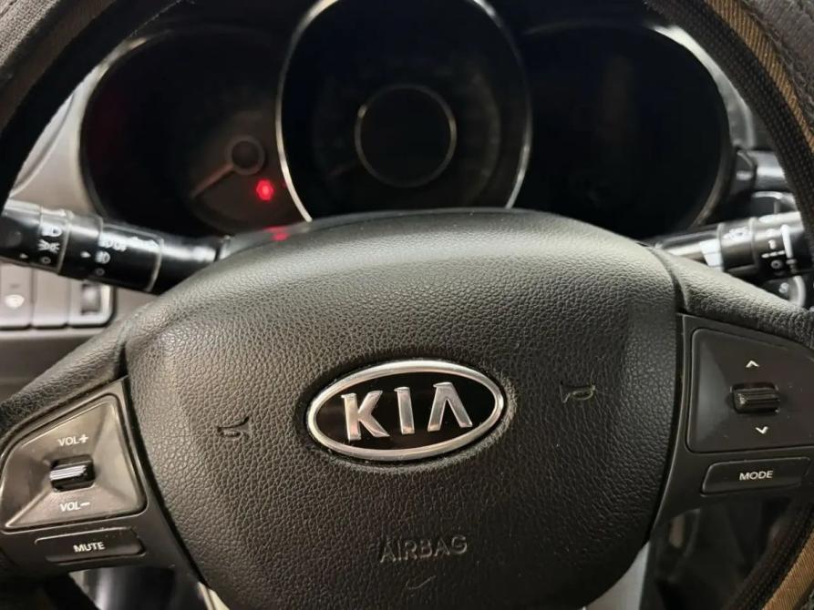Kia Rio III Саратов  - изображение 12