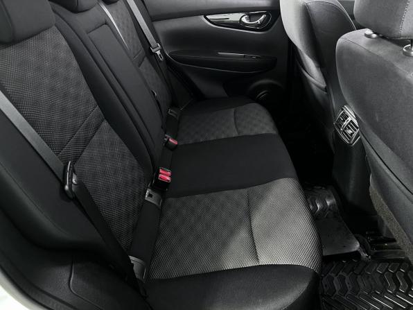 Nissan Qashqai II с пробегом 2015 года, цена 1 650 000 рублей, 81363 км, внедорожник, Автокод Объявления