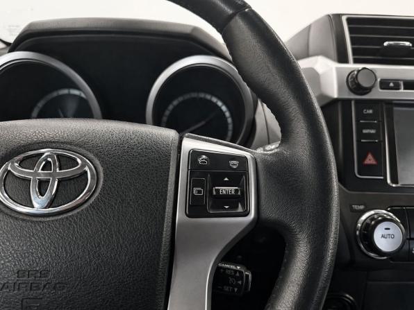 Toyota Land Cruiser Prado 150 Series Рестайлинг 1 с пробегом 2014 года, цена 3 699 000 рублей, 113913 км, внедорожник, Автокод Объявления