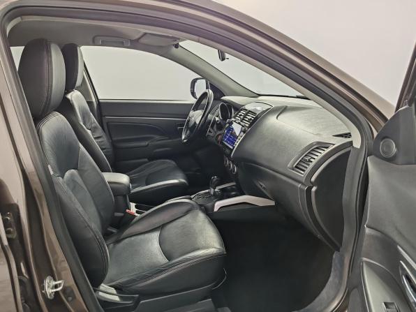 Mitsubishi ASX I с пробегом 2011 года, цена 899 000 рублей, 217571 км, внедорожник, Автокод Объявления