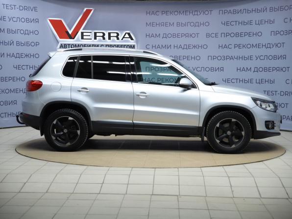 Volkswagen Tiguan I Рестайлинг с пробегом 2011 года, цена 900 000 рублей, 272000 км, внедорожник, Автокод Объявления