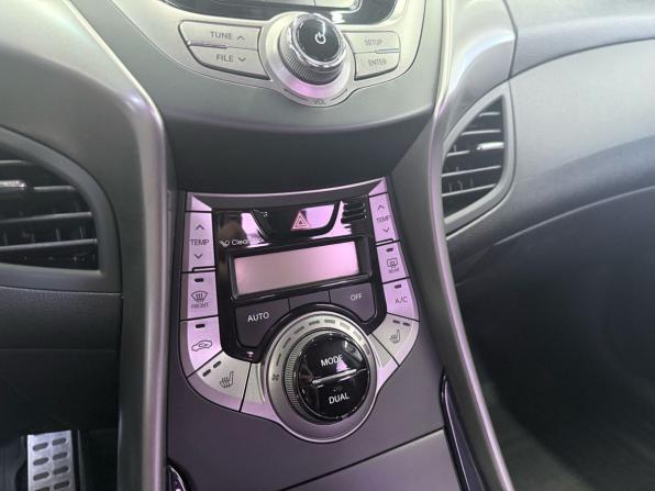 Hyundai Elantra V (MD) с пробегом 2013 года, цена 1 129 000 рублей, 139500 км, седан, Автокод Объявления